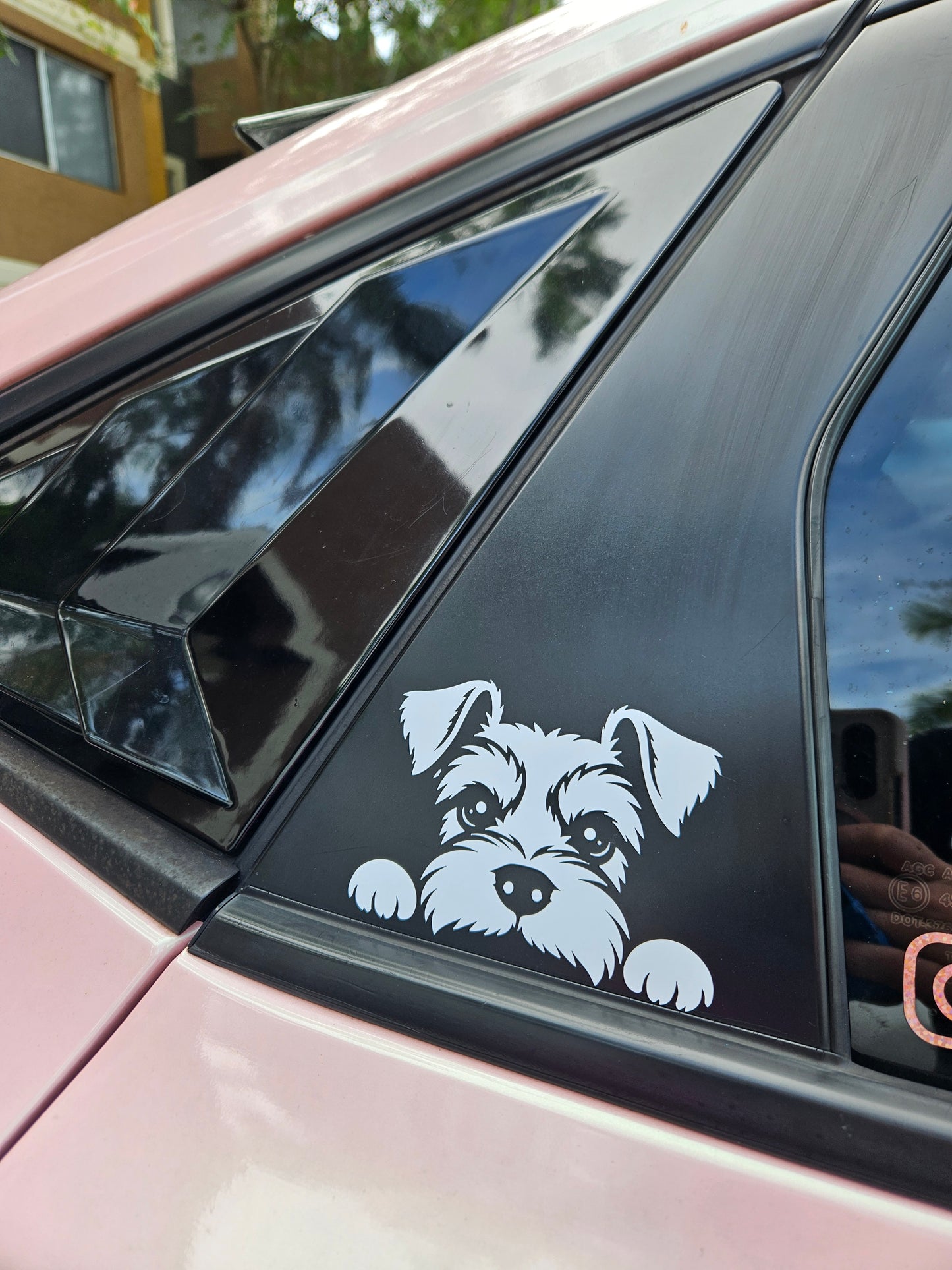 Dog Breed Peeker (Select One)